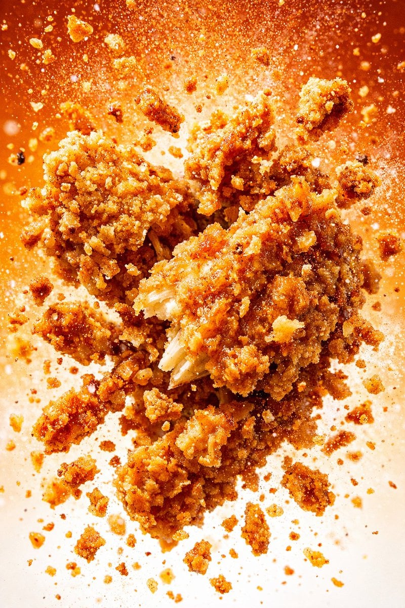 Fried Chicken Drumstick Liquid Impact Ad (2)